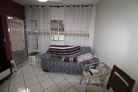 Sala de casa para alugar com 2 quartos, 54m² em Vila Sao Geraldo, São José dos Campos