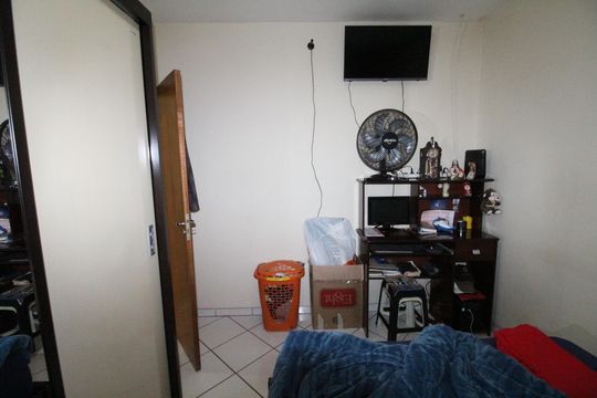 Quarto 1 de casa para alugar com 2 quartos, 54m² em Vila Sao Geraldo, São José dos Campos