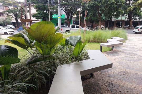 passeio de apartamento para alugar com 2 quartos, 68m² em Lourdes, Belo Horizonte