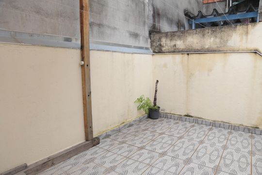 Área de Serviço de casa à venda com 3 quartos, 159m² em Vila Regina, São Paulo