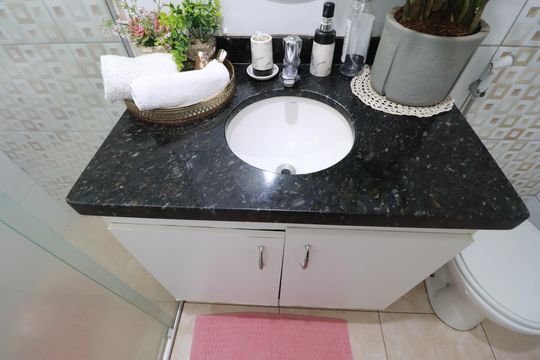 Banheiro  de apartamento para alugar com 1 quarto, 45m² em Vila Monte Alegre, Ribeirão Preto
