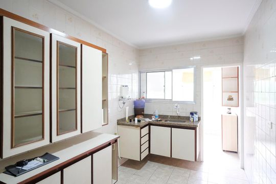 Cozinha de apartamento para alugar com 2 quartos, 65m² em Vila Antonieta, São Bernardo do Campo