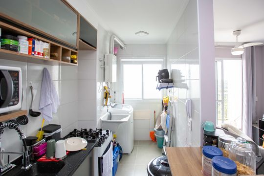 Cozinha de apartamento para alugar com 2 quartos, 44m² em Jardim Campanario, Diadema