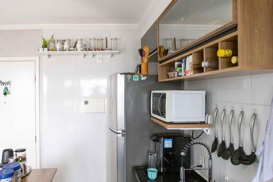 Cozinha de apartamento para alugar com 2 quartos, 44m² em Jardim Campanario, Diadema