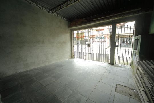 Garagem  de casa à venda com 4 quartos, 300m² em Bairro dos Casa, São Bernardo do Campo