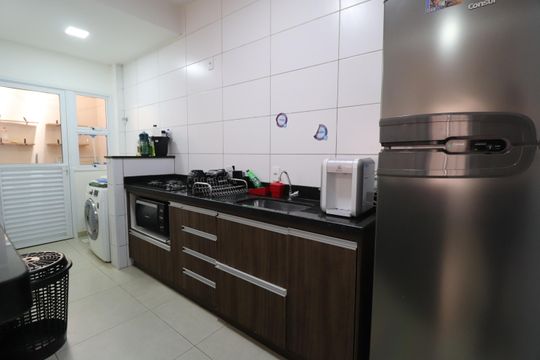 Cozinha de apartamento para alugar com 2 quartos, 50m² em Alto Umuarama, Uberlândia