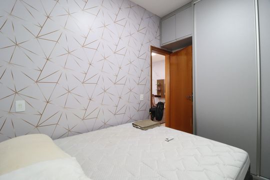 Quarto 2 - Suíte de apartamento para alugar com 2 quartos, 50m² em Alto Umuarama, Uberlândia