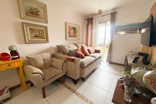 Sala de apartamento à venda com 3 quartos, 70m² em Vila Mangalot, São Paulo
