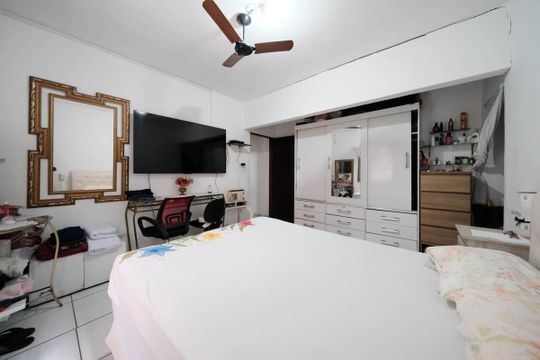 Quarto de casa à venda com 3 quartos, 210m² em Cidade Líder, São Paulo