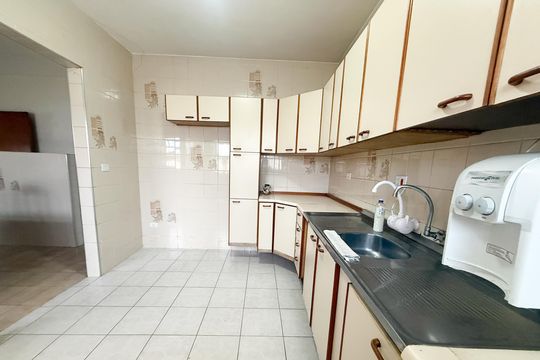 Cozinha de casa à venda com 4 quartos, 185m² em Chácara São João, São Paulo