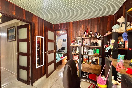 Quarto 1 de casa para alugar com 2 quartos, 225m² em Nova Higienópolis, Carapicuíba
