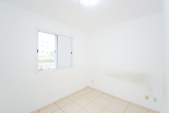 Quarto 1 de apartamento à venda com 2 quartos, 46m² em Jardim Guilhermino, Guarulhos