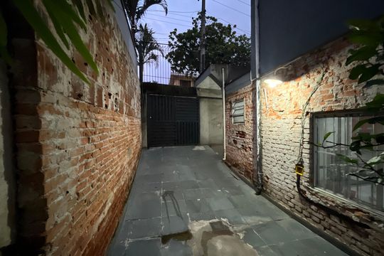 Garagem de casa à venda com 3 quartos, 181m² em Chácara Inglesa, São Paulo