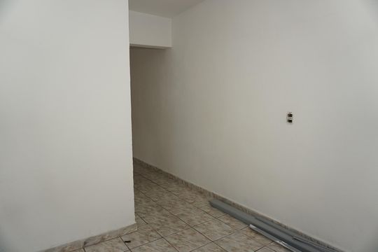Kitnet/Studio para alugar com 1 quarto, 4m² em Parque Fernanda, Embu das Artes