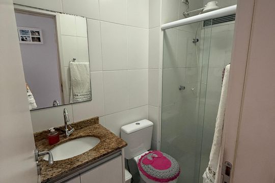 Banheiro 1 de apartamento à venda com 2 quartos, 53m² em Vila Quirino de Lima, São Bernardo do Campo