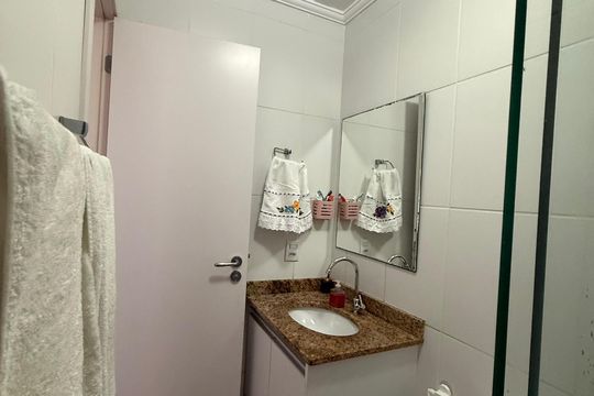 Banheiro 1 de apartamento à venda com 2 quartos, 53m² em Vila Quirino de Lima, São Bernardo do Campo