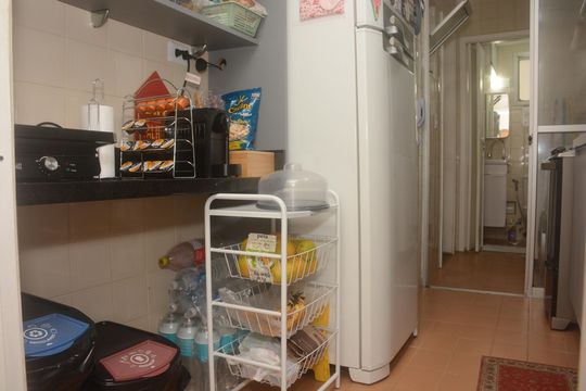 Cozinha de apartamento à venda com 2 quartos, 58m² em Vila Alpina, São Paulo