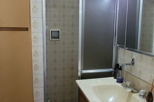 Banheiro 1 de casa à venda com 2 quartos, 190m² em Parque Sao Domingos, São Paulo