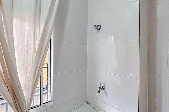 Cozinha e Área de Serviço de apartamento para alugar com 2 quartos, 42m² em Parque Cruzeiro do Sul, São Paulo