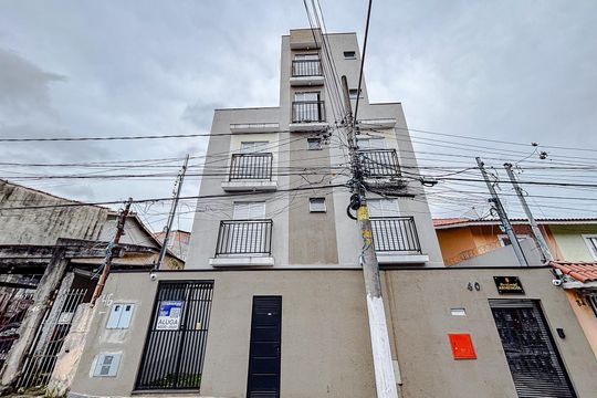Fachada com Placa de apartamento para alugar com 2 quartos, 42m² em Parque Cruzeiro do Sul, São Paulo