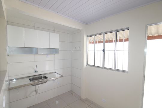 Cozinha de casa para alugar com 1 quarto, 70m² em Parque Peruche, São Paulo