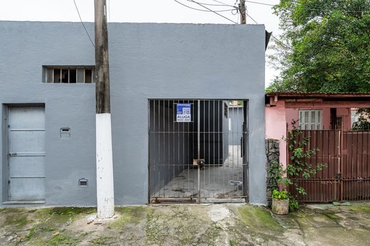 Fachada de casa para alugar com 2 quartos, 100m² em Vila Campestre, São Paulo