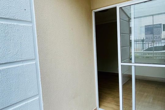 Varanda de apartamento para alugar com 2 quartos, 47m² em Jardim Isis, Cotia
