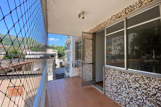 Apartamento para alugar com 2 quartos, 102m² em Lins de Vasconcelos, Rio de Janeiro