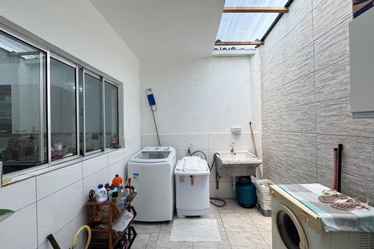 Área de Serviço de casa para alugar com 3 quartos, 80m² em Jardim Cantareira, São Bernardo do Campo