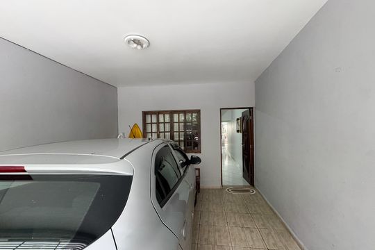 Garagem de casa para alugar com 3 quartos, 80m² em Jardim Cantareira, São Bernardo do Campo