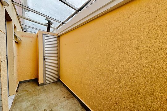 Lavanderia  de casa de condomínio para alugar com 4 quartos, 200m² em Tamboré, Santana de Parnaíba