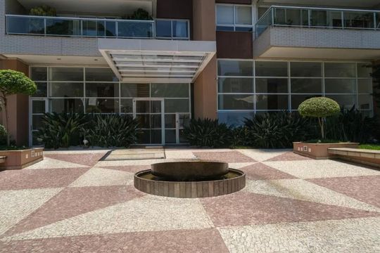 Entrada de apartamento para alugar com 3 quartos, 177m² em Pinheiros, São Paulo