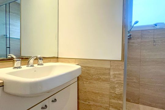 Banheiro da Suíte 2 de apartamento para alugar com 3 quartos, 177m² em Pinheiros, São Paulo