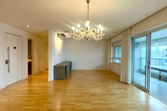 Apartamento para alugar com 3 quartos, 177m² em Pinheiros, São Paulo