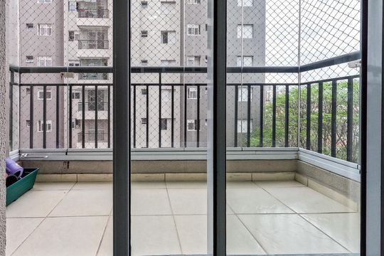 Apartamento para alugar com 2 quartos, 60m² em Vila Cruz das Almas, São Paulo