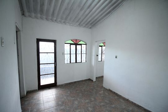 Casa para alugar com 1 quarto, 120m² em Riacho das Pedras, Contagem