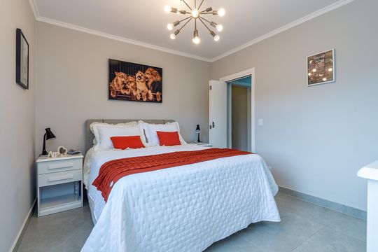 Suíte 1 de casa para alugar com 4 quartos, 202m² em Sarandi, Porto Alegre