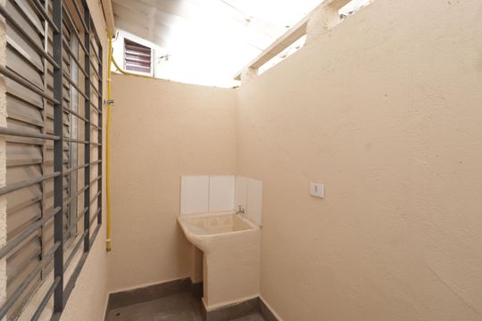 Área de Serviço de casa para alugar com 1 quarto, 20m² em Penha de França, São Paulo