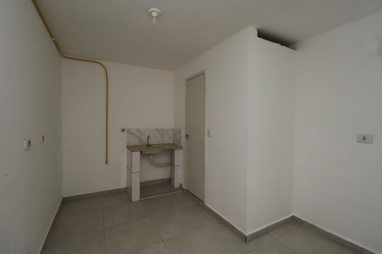 Casa para alugar com 1 quarto, 20m² em Penha de França, São Paulo