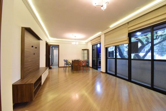 Apartamento à venda com 3 quartos, 123m² em Água Verde, Curitiba
