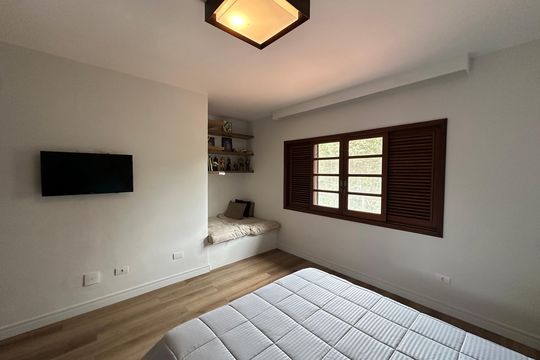 Suite 1 de casa de condomínio à venda com 2 quartos, 360m² em Alphaville, Santana de Parnaíba