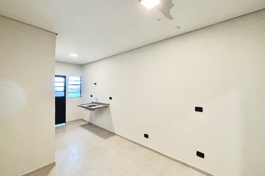 Quarto 1 de apartamento para alugar com 1 quarto, 25m² em Vila Uniao(zona Leste), São Paulo
