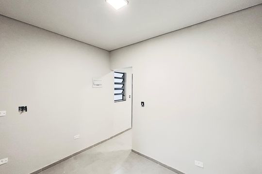 Quarto 1 de apartamento para alugar com 1 quarto, 25m² em Vila Uniao(zona Leste), São Paulo
