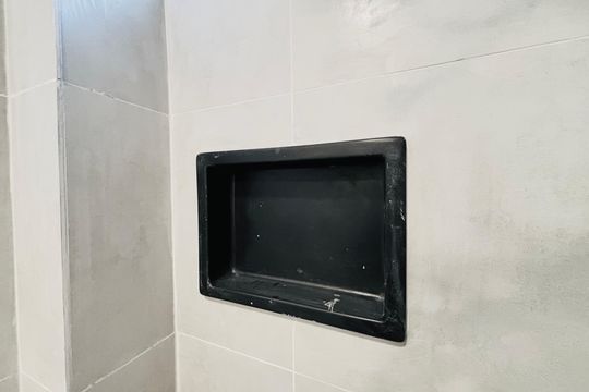 Banheiro de apartamento para alugar com 1 quarto, 30m² em Vila Uniao(zona Leste), São Paulo