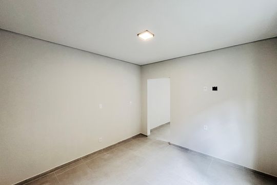 Quarto 1 de apartamento para alugar com 1 quarto, 30m² em Vila Uniao(zona Leste), São Paulo