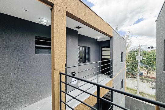 Corredor de apartamento para alugar com 1 quarto, 30m² em Vila Uniao(zona Leste), São Paulo
