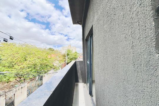 Varanda de apartamento para alugar com 1 quarto, 21m² em Vila Uniao(zona Leste), São Paulo