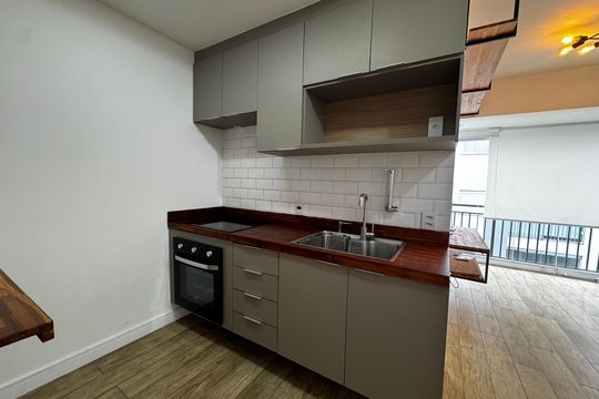 Cozinha de apartamento para alugar com 2 quartos, 40m² em Presidente Altino, Osasco