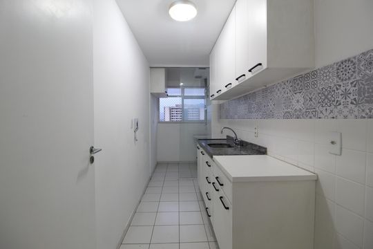 Cozinha de apartamento para alugar com 2 quartos, 62m² em Jacarepagua, Rio de Janeiro