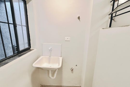 Área de Serviço de apartamento para alugar com 1 quarto, 21m² em Vila Uniao(zona Leste), São Paulo